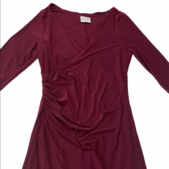 Donna Mizani | Red V-Neck Long Sleeve Ruched Sasha Midi Dress - Picture 4 of 13